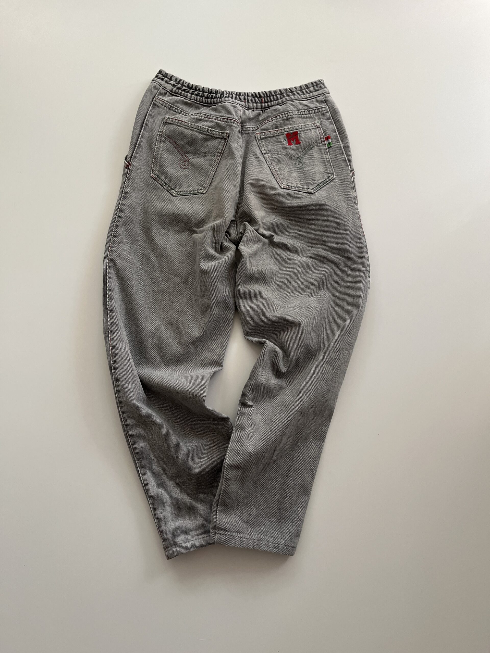 Vintage Moschino High-Waisted Grey Acid-Wash Jeans - Image 6